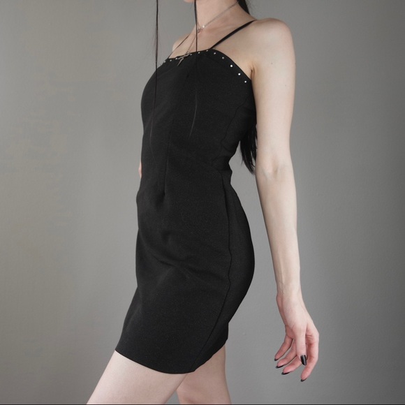 Sold - Picture 3 of 4